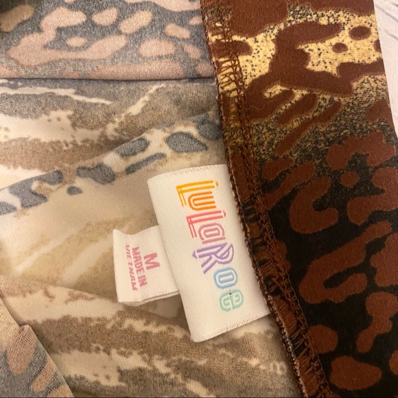 Lularoe animal print skirt medium circle twirl stretchy - Picture 2 of 2